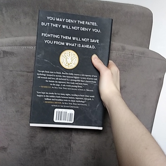 Owlcrate Edition of Lore - Picture 3 of 4